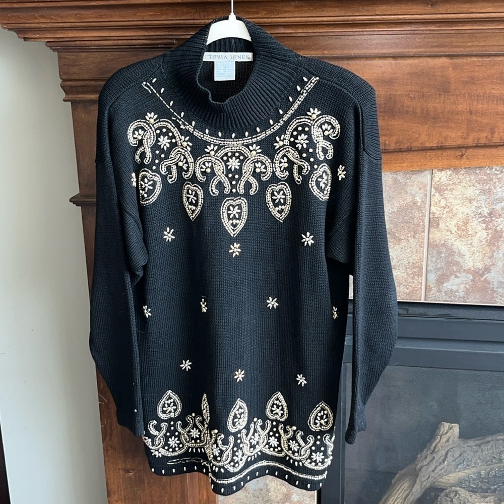 Vintage black mock turtle neck tunic sweater elegant gold & silver beads medium